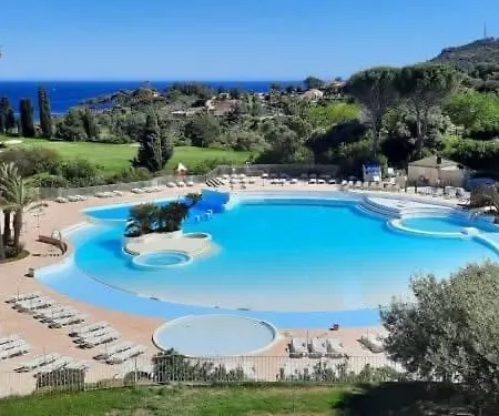 Studio-terrasse Avec Vue Mer-clim-parking-draps Inclus شقة Saint-Raphaël