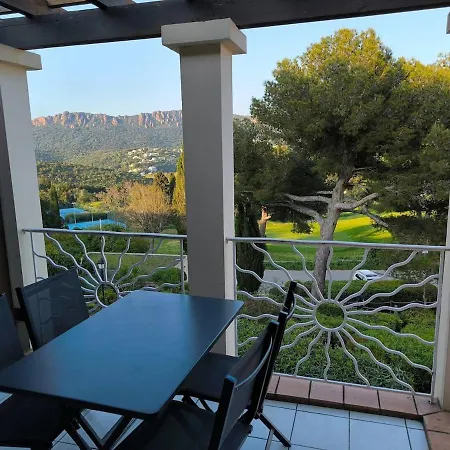 Studio-terrasse Avec Vue Mer-clim-parking-draps Inclus Apartmán
